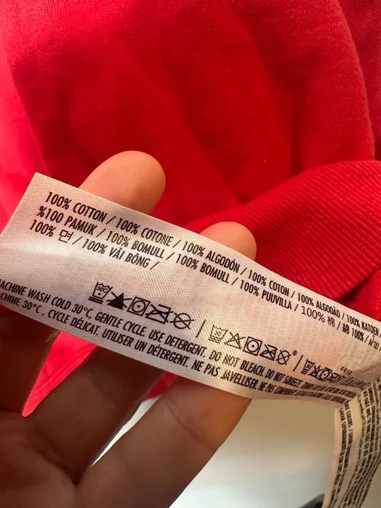 Vintage Disney Holiday Mickey Mouse Sweatshirt Size L - Picture 12 of 12